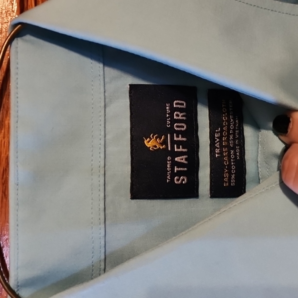Stafford dress shirt‎ - Picture 2 of 3